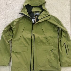 NWT Dakine Snow Jacket
